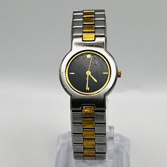 Citizen Vintage Petite Round Black Silver and Gold tones Ladies Watch Working - Picture 1 of 10